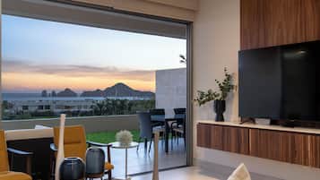 Deluxe Apartment, 3 Bedrooms | View from room