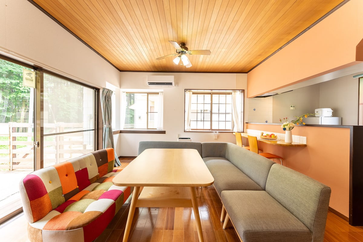 Basic-hus - 2 soveværelser - ikke-ryger | 2 soveværelser, individuel indretning, skrivebord, mørklægningsgardiner