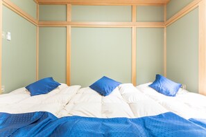 Basic House, 2 Bedrooms, Non Smoking, Balcony | 2 bedrooms, individually furnished, desk, blackout drapes - Green Oasis Cottage Hakone Sengokuhara (Hakone)