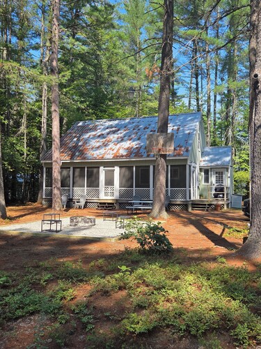 Perfect Family Ski Trip Home Near King Pine and Cranmore – Cozy & Convenient