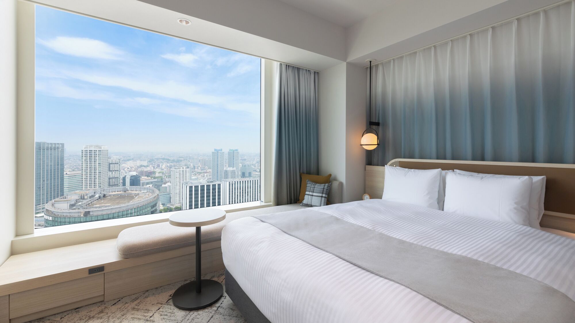 Quarto casal superior, para não fumantes | Wi-Fi de cortesia