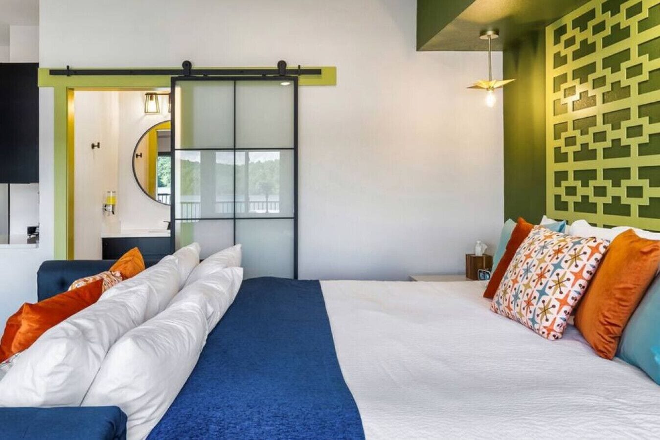 1 bedroom, desk, iron/ironing board, free WiFi