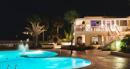 502 Sunsuite