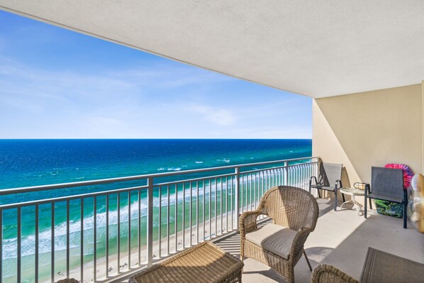Property grounds - Beautiful beachfront paradise!! (Panama City Beach)