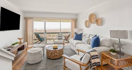 409 Captain John Fripp Villa