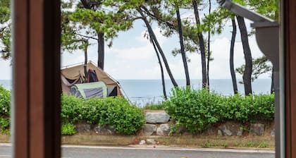 Boeryeong Rainbow Oceanview Pension