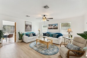 Living area - Home by the Water: Nature Parks ~ 15 Miles of Trails~ Fire Pit ~ Boat Parking  (Stuart)
