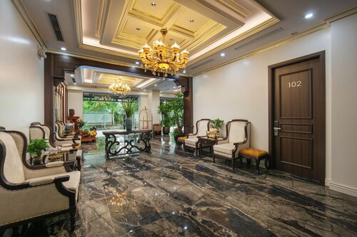 Royal Duong Noi Hotel