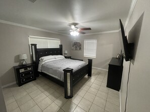 2 Schlafzimmer, Bügeleisen/Bügelbrett, kostenloses WLAN, Bettwäsche