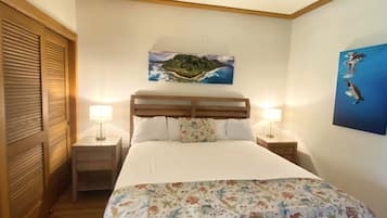 1 bedroom, in-room safe, iron/ironing board, WiFi (free)