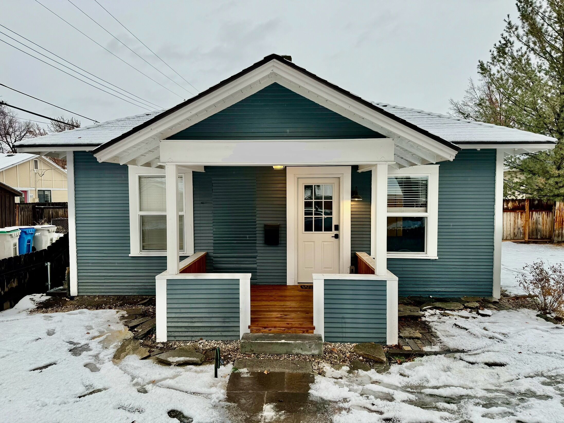 Lovely North End Cottage- Newly renovated historic home with all the amenities.