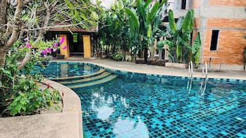 Udendørs pool