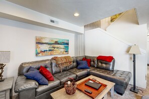 TV, fireplace - Dog-friendly townhome with hot tub, tennis, & private balcony (Park City)