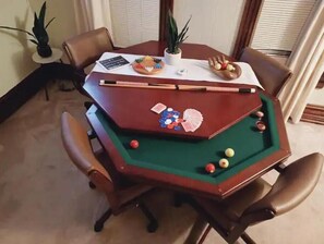 Game room - THIS OLD HOUSE 6 bedroom (Howard)