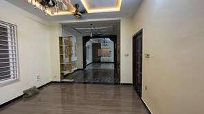 Interior - Red Lagoon Guest House (Islamabad)