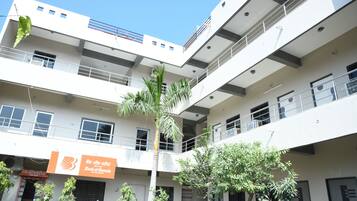 Framhlið gististaðar