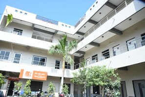 Bagian depan properti