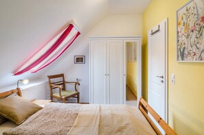 2 bedrooms, free WiFi, bed sheets