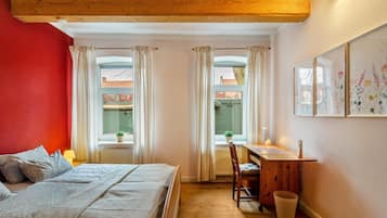 2 bedrooms, free WiFi, bed sheets