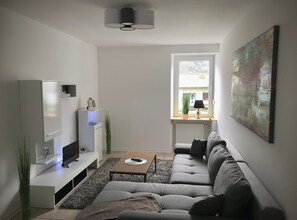 Fernseher