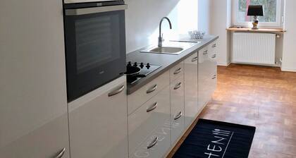 Apartment 'Schneiders 4' with Shared Terrace, Shared Garden and Wi-Fi