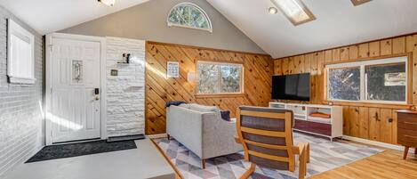 House | Living area | TV