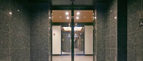 Entrée de l’hébergement