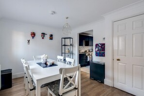 Casa | 2 quartos, acesso à internet de alta velocidade