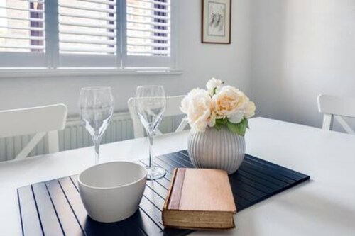 Cosy 2-bedroom Haven in Picturesque Headington