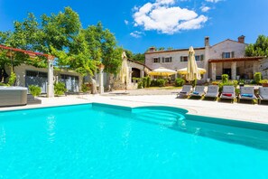 Villa | 4 bedrooms - Villa Damiana in Domijani i (Zminj)