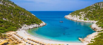 Cherry Cottage in Skopelos