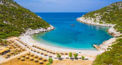 Cherry Cottage in Skopelos