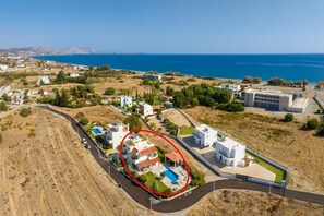 Villa | 4 bedrooms - Hermione Villa in Gennadi (Rhodes)