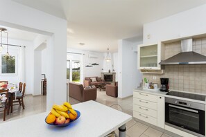 Villa | 4 bedrooms - Amphitrite Villa in Gennadi (Rhodes)