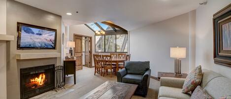 Smart TV, fireplace, DVD player