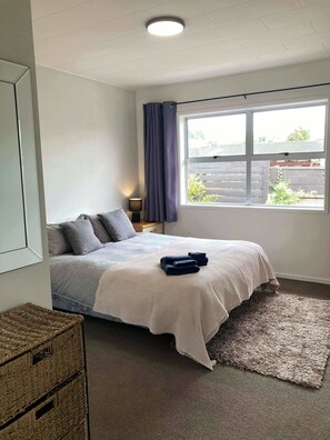 3 bedrooms, desk, iron/ironing board, travel cot