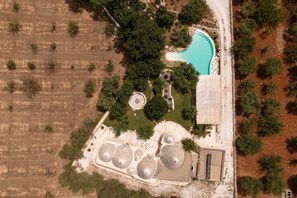 Villa | 5 bedrooms - Trulli Petrantiqua in Locorotondo (Locorotondo)