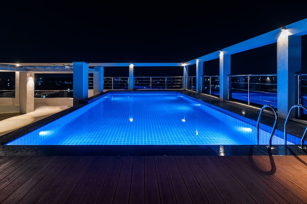 Piscina externa