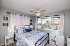 2 室のベッドルーム、アイロン / アイロン台、旅行用ベビーベッド、WiFi (無料)