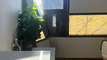 Habitación básica con 2 camas individuales | Wifi gratis