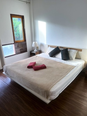 Deluxe Room - Centerpoint Hotel & Plaza (Ko Pha-ngan)
