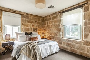 2 dormitoris, planxa i posts de planxar, wifi gratuïta i roba de llit