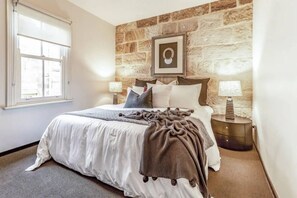 2 camere, ferro/asse da stiro, Wi-Fi gratuito, lenzuola