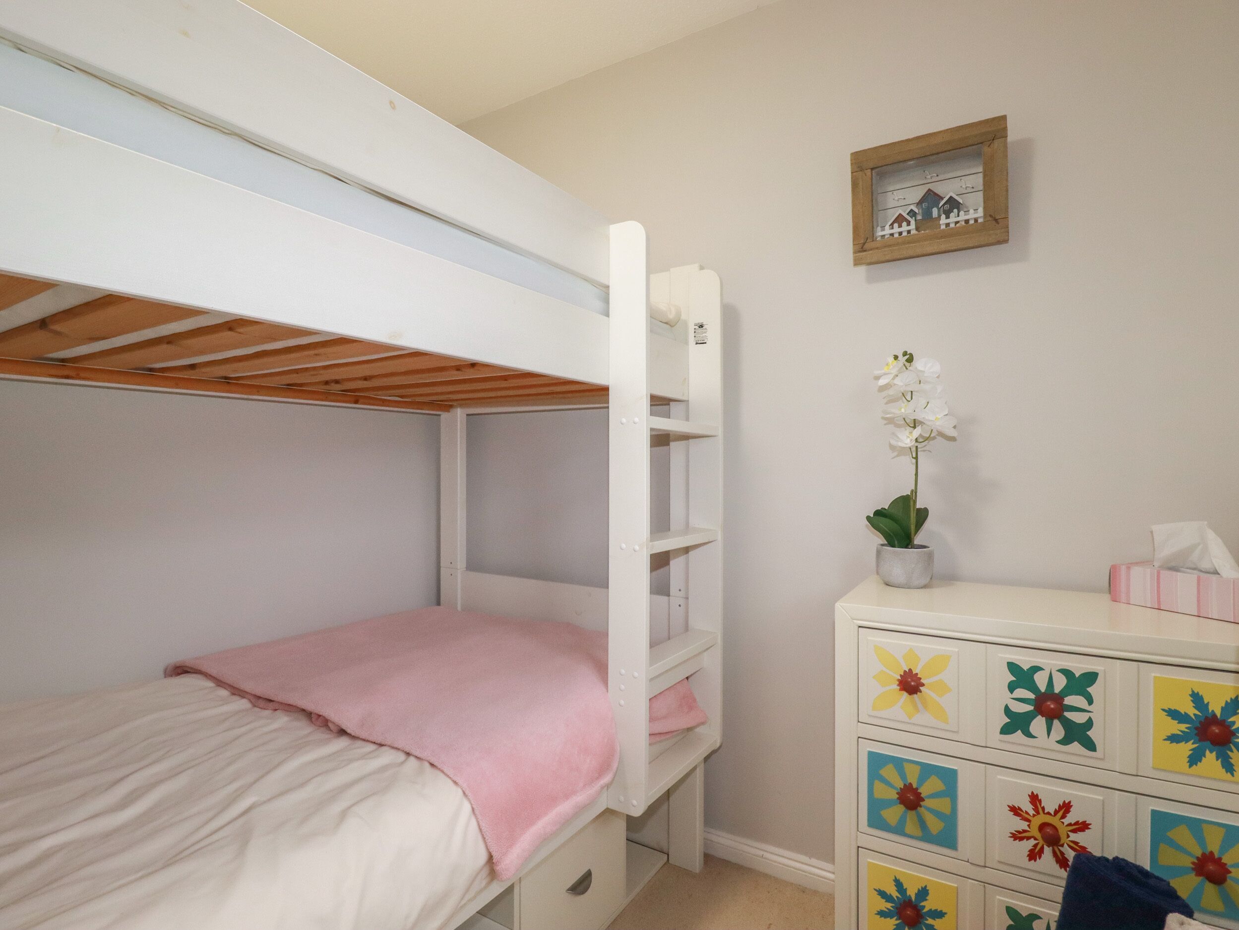 3 多间卧室、特色装修、特色家居、免费 WiFi