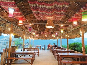 Restaurant - Pu Luong May Home & Cafe  (Ba Thuoc)