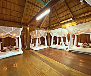 Traditional Shared Dormitory, Mixed Dorm | Desk, free WiFi - Pu Luong May Home & Cafe  (Ba Thuoc)