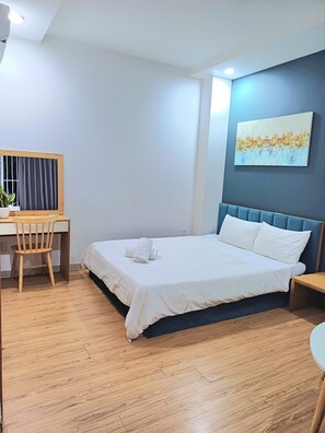 Basic Double Room | Free WiFi - SUNNY HOME (Ho Chi Minh City)