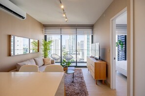 Fernseher, Arbeitsbereiche