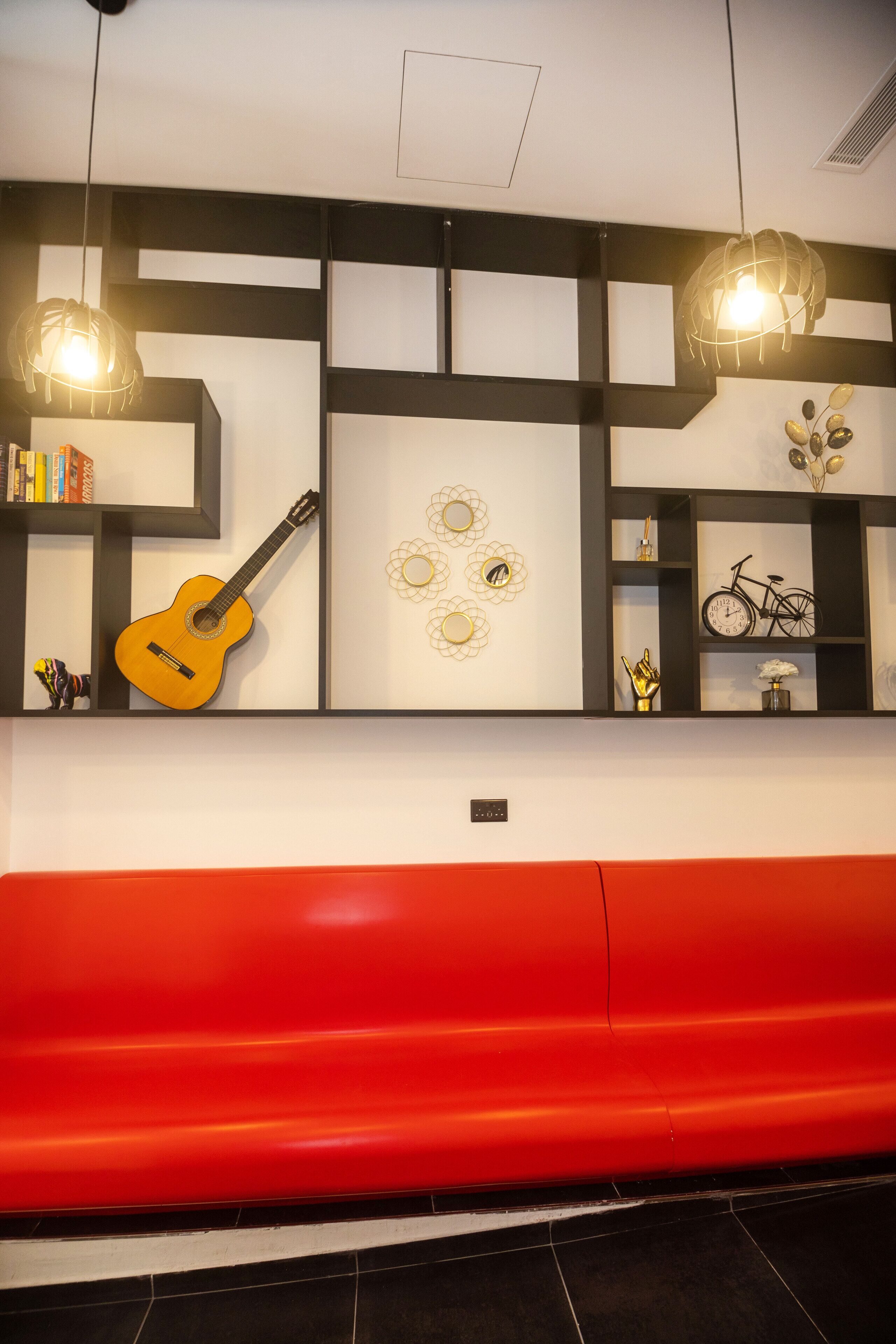 Photo - Citizen Suites