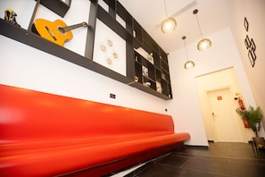 Property entrance - Citizen suites (Sliema)